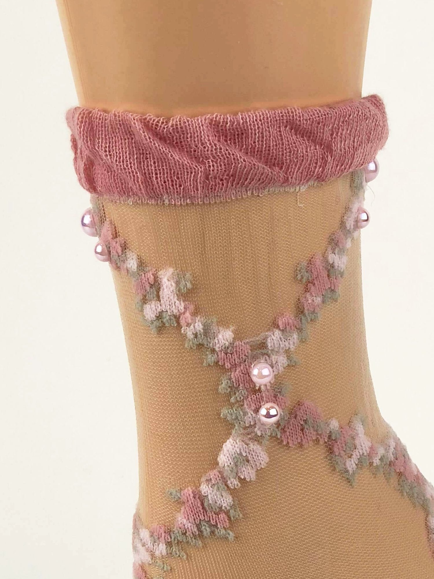 Pink/White Criss/Cross Patttern Sheer Socks - Global Trendz Fashion®