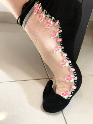 Stylish Pink Flowers Sheer Socks - Global Trendz Fashion®